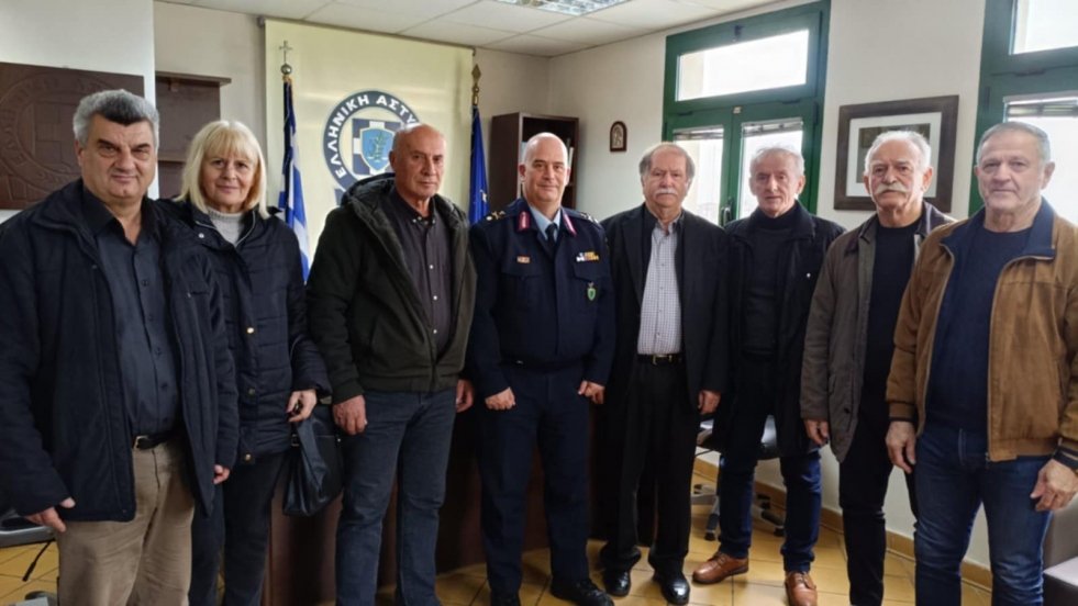 Επίσκεψη του ΔΣ ΣΑΣΑ  Αγρινίου στον Δ..Α Ταξίαρχο κ. ΠΑΠΑΓΡΙΒΑ Κοσμά 