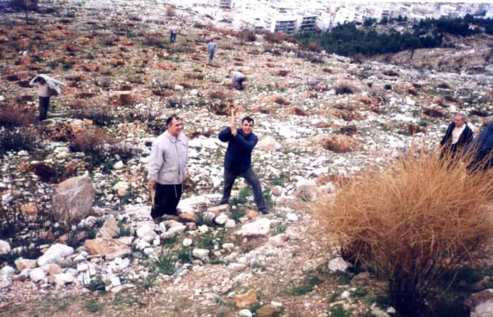 Δενδροφύτευση στα Αστυνομικά της Ηλιούπολης 1999-11-2 