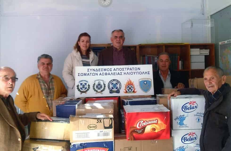 Ο Σύνδεσμος Αποστράτων Σ.Α. Ηλιούπολης ενίσχυσε με τρόφιμα τους πλημμυροπαθείς της Μάνδρας Αττικής 