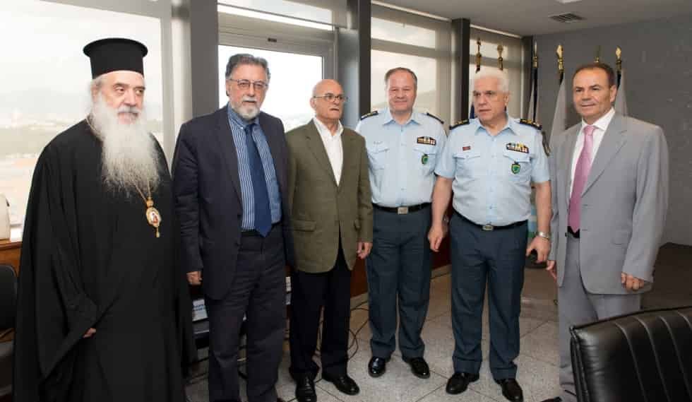 Παρουσίαση του  Δ.Σ. του ΠΟΚΕΑ απο τον κ. Υπουργό 2015-11-6 