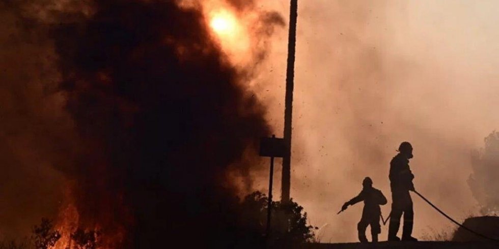 Μέτρα για την αποφυγή εισπνοής καπνού - στάχτης από πυρκαγιά