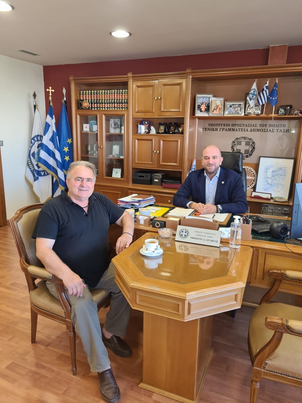 Ο πρόεδρος της Τ.Δ. ΙΡΑ Σάμου και πρόεδρος του Σ.Α.Σ.Α.Ν Σάμου επισκέφτηκε τον ΓΓ του ΥΔΤ